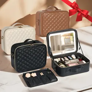Travel Makeup Bag Cosmetic Bag Makeup Organizer Bag with Lighted Mirror 3 Color Scenarios Adjustable Brightness Luxury light led, Leather Vanity Case with Zipper Closure
