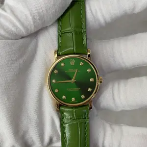 ROLEX Cellini 32MM Manual Wind 18K Yellow Gold Custom Green Dial Ladies Watch WHT032253