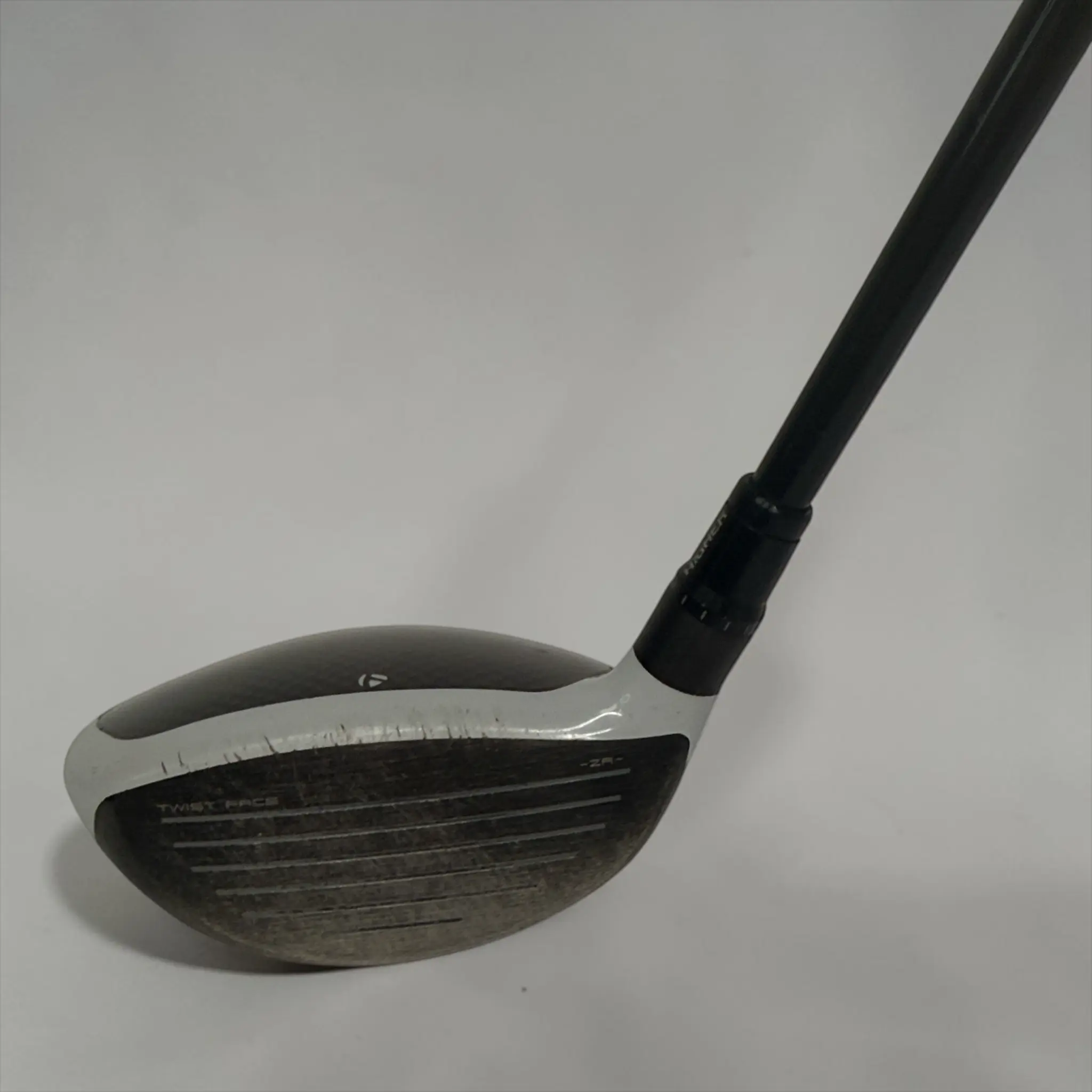 Pre-Owned TaylorMade Sim 2 Titanium 5 Wood with Tensei S Shaft
