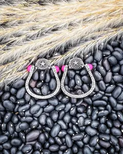 Star Stirrup Fashion Stud Earrings - Pink