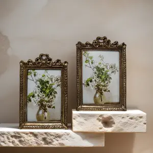 Golden Photo Frame European Relief Frame Home Wall Decoration Artistic Carved Wall Hanging Photo Frame Decorative Frame