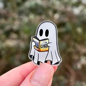 Ghost Reading Fourth Wing Pin