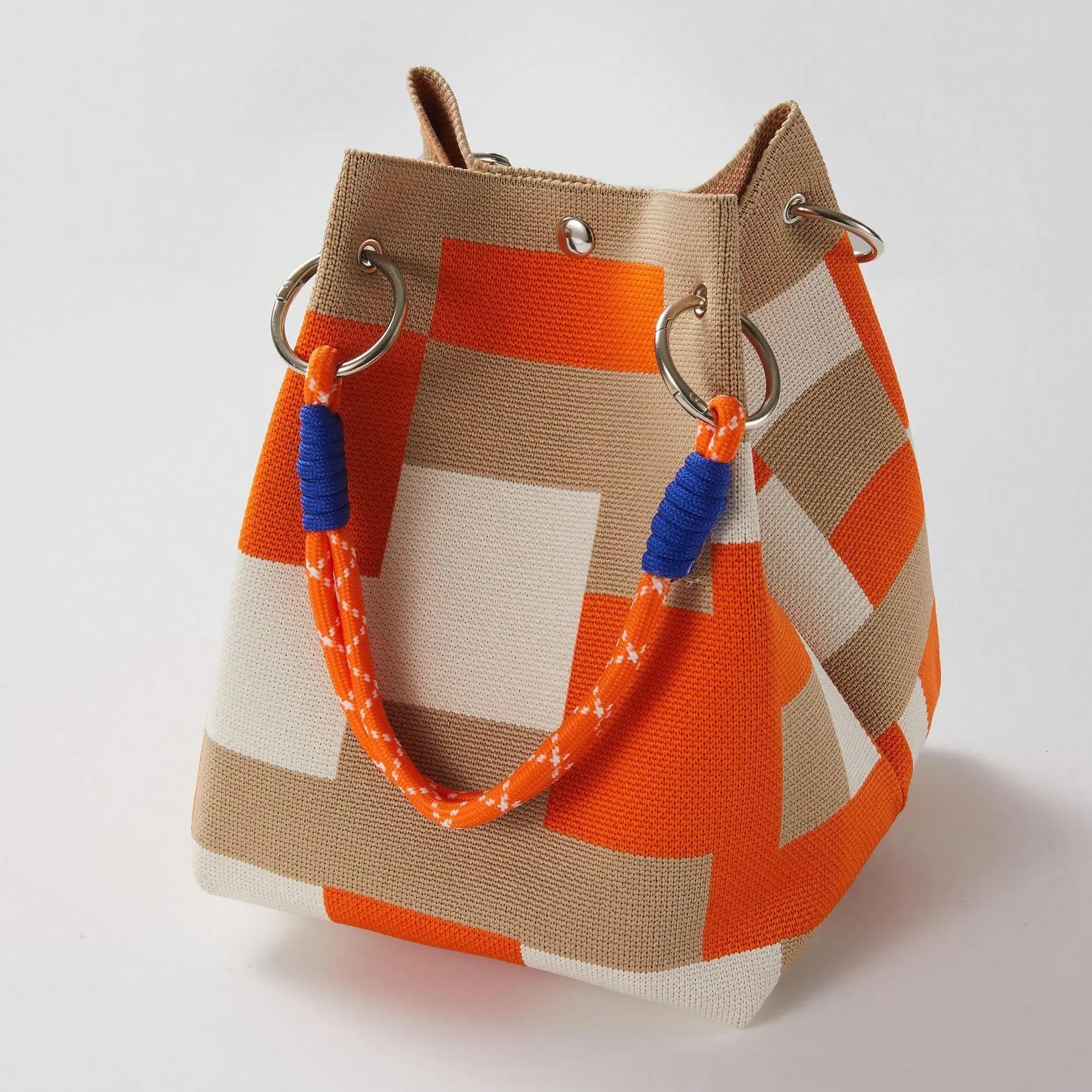 New Fashionable Women's Handbag - Multi-functional Mini Tote with Secure Snap Closure, Small Capacity, Suitable for Travel, Outdoor, Commuting, and Daily Use, Featuring Durable Handles and Stylish Accessories