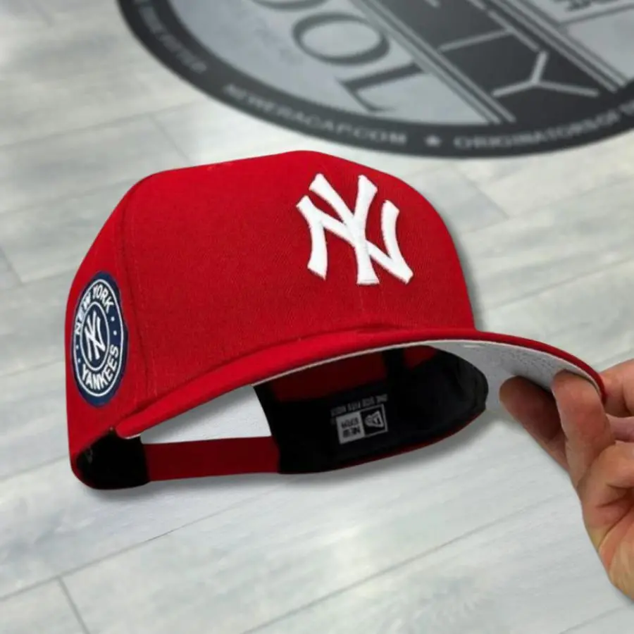 Premium New Era MLB Adjustable Baseball Hat – 59FIFTY Flat Brim Snapback Cap Featuring NY Yankees & LA Dodgers Team Logo, Classic Streetwear Style for Men, Women and Baseball Fans