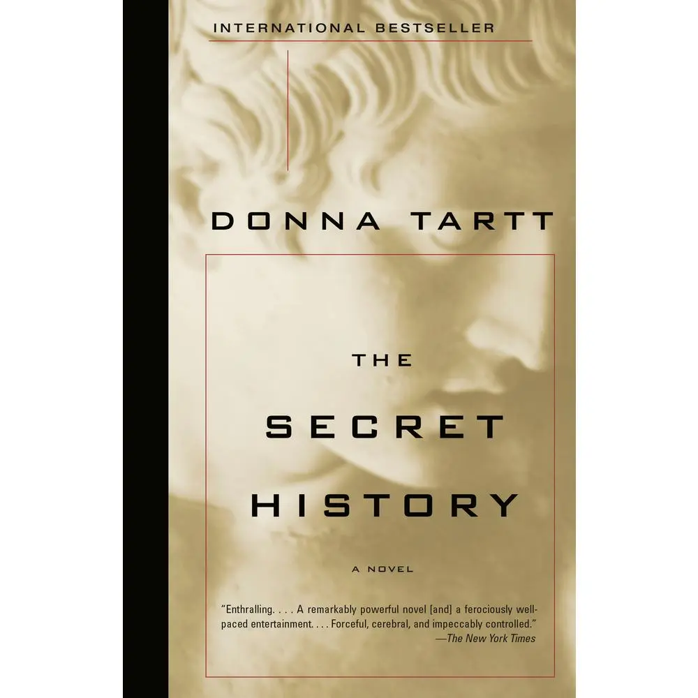 USED Book - The Secret History by Tartt, Donna (Paperback) - english