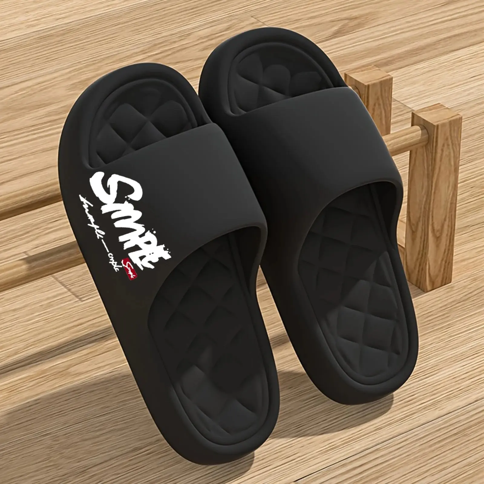 Four-Season Men's Fashion Slippers, Waterproof, Non-Slip, Casual, Soft, Breathable Bathroom Slippers, Suitable for Bathroom, Swimming, Indoor Use