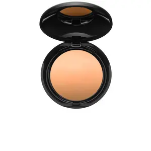 PAT McGRATH LABS Skin Fetish: Sublime Perfection Blurring Under-Eye Powder in Peach
