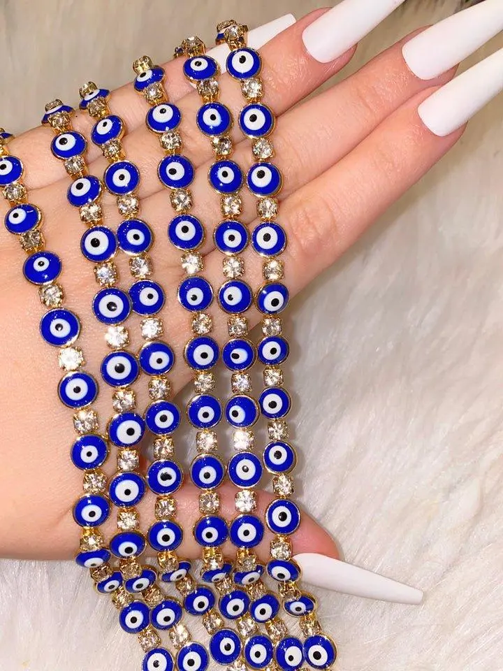Icy Eye Bracelet