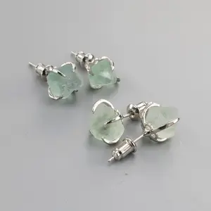 Jewelry Elegant Simple Style 14K Golden Plated Copper Stud Earrings with Natural Stone Claw Setting for Daily Wear and Gift Giving - Pair