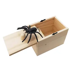 Super Fun Spider Prank Gift Box, Rubber Spider Hidden in A Box Fun Prank Handicraft