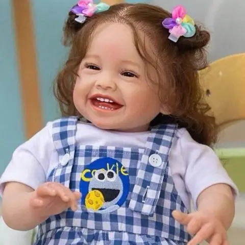 GUESSBELLY Realistic 60 CM Reborn Smiling Doll With 3D-Painting Skin And Vascular Vein, 24 Inch Alive Soft Vinyl Newborn Baby Lovely Dress Up Toy Handmade Birthday Gift  (Some Parts Random)