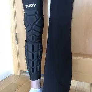 【Knee pads】TUOY Padded Knee & Shin Guards Calf Pads Protector Compression Leg Sleeve Knee Brace for Football Basketball Volleyball Soccer Baseball for Youth Adult 1 Pair Protective Gear