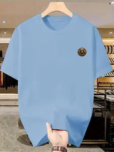 Men's Trendy Casual Slim-Fit T-Shirt with Chest Print, Breathable Short Sleeve Top for Summer, Versatile Fashion for Everyday Wear