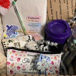 Faith Believer's Box - Includes an Assortment of Made with Hope & Faith Products - Goodie's Like T-Shirt, Coffee Mug, Pen, Bookmark, Bible Journaling Supplies, Wristlet Keychain, Beadable Bookmarks, and Tote Bag