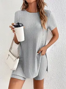 New Casual Homewear Set for Women, Round Neck Short Sleeve Top & High Waist Split Shorts, Breathable Comfort Two-Piece Suit