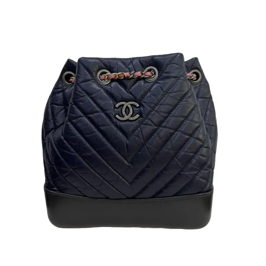 Pre-owned CHANEL Gabrielle Leather Backpack in Navy Blue Aged Calfskin with Pink Leather Strap (99% New, 2018 Production, Style Code: B2505066)