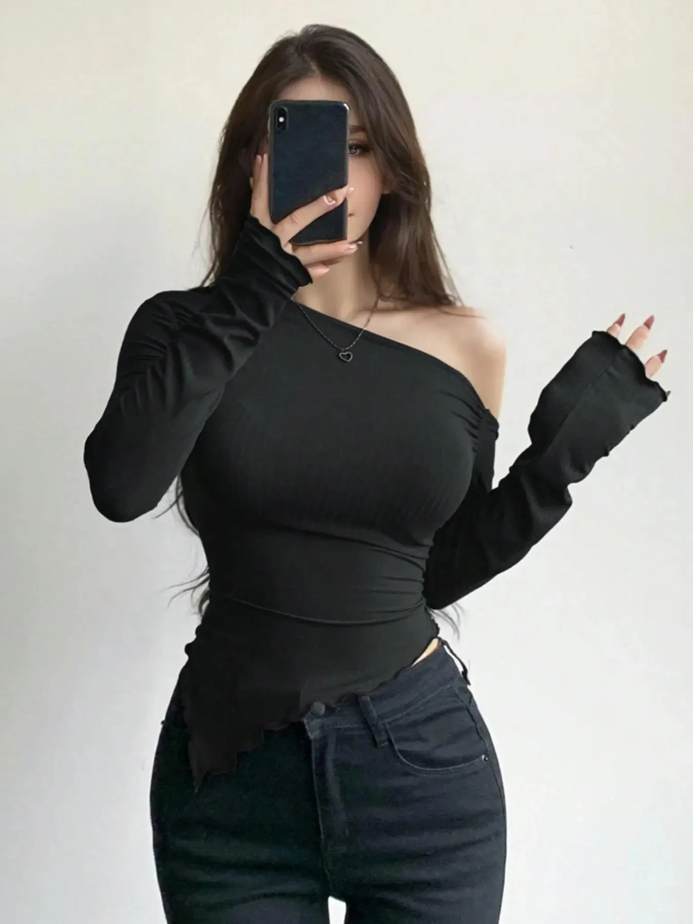 Women's Plain Ruched Asymmetrical Neck Tee, T Shirts for Women, Casual Lettuce Trim Long Sleeve T-Shirt for Spring & Fall, Women's Clothing for Daily Wear, Everyday, Top, Fit, Aesthetic, Womenswear