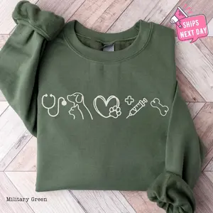 Minimalist Vet Tech Sweatshirt, Veterinarian Employee Sweatshirt, Vet Tech Week Gift, Vet Med Gifts, Vet Tech Gift, Future Veterinarian Gift