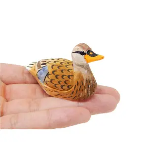 Duck Wood Figurine Statue Carving Decoration Decoy Small Animal Miniature Sculpture (Female Mallard)