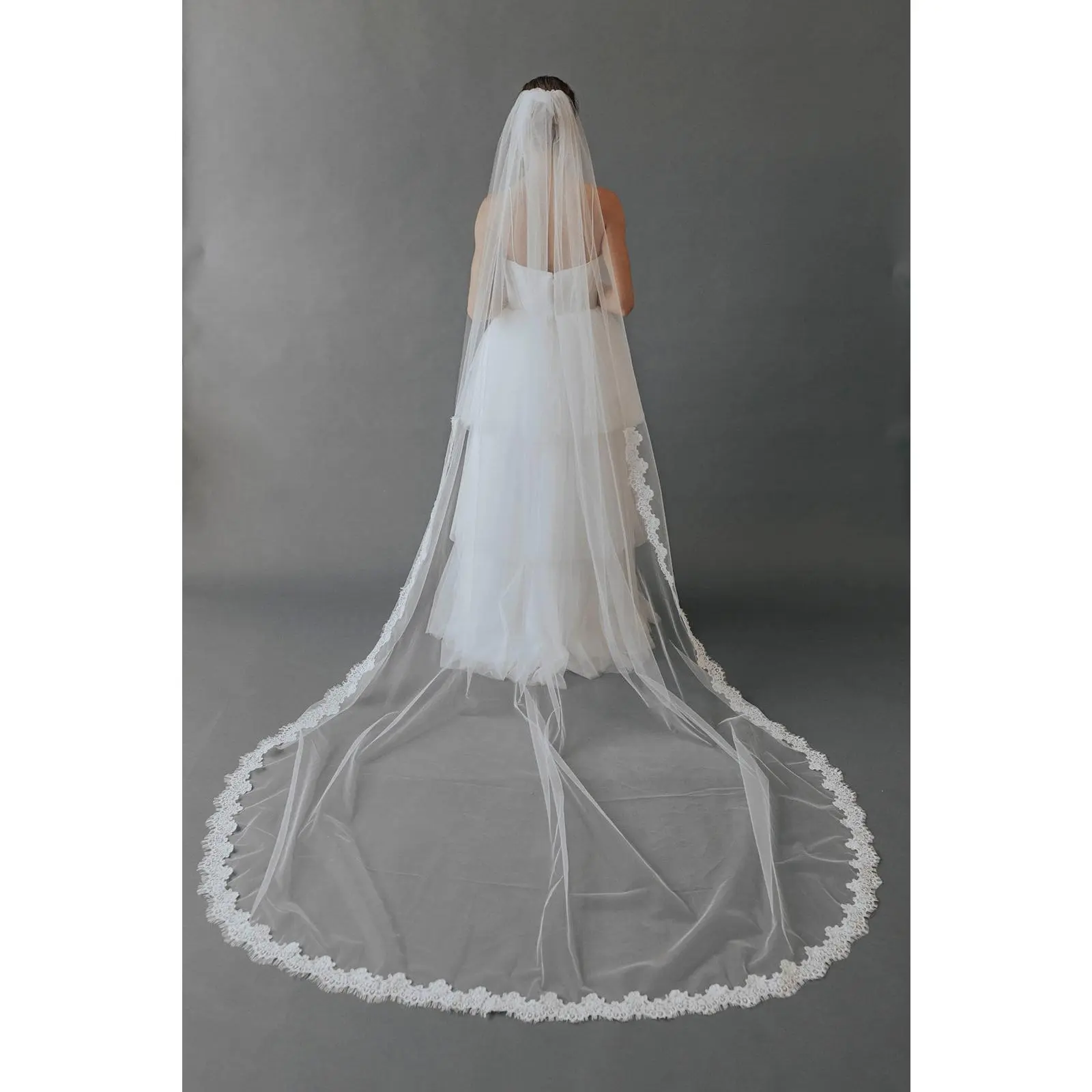 Khari Veil