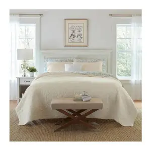 Laura Ashley Felicity Beige Twin Quilt-Sham Set
