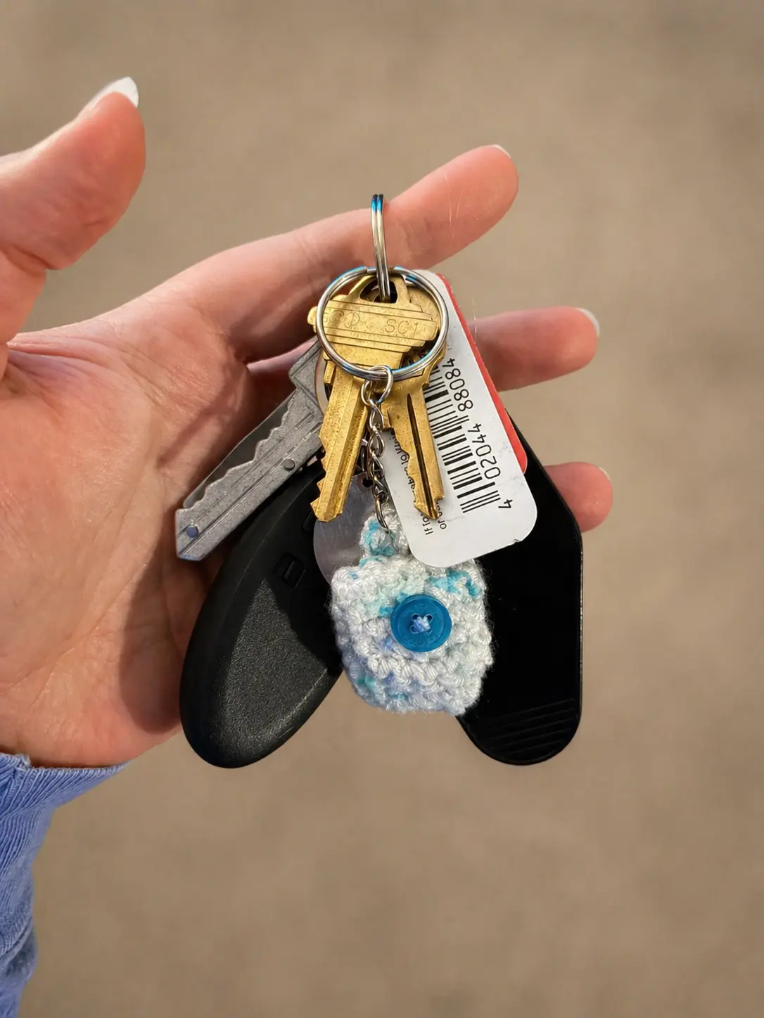Crochet Aldi Quarter Holder