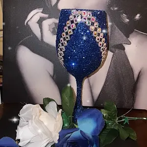 Glamour wine glass will be shipped within 24 hour after order