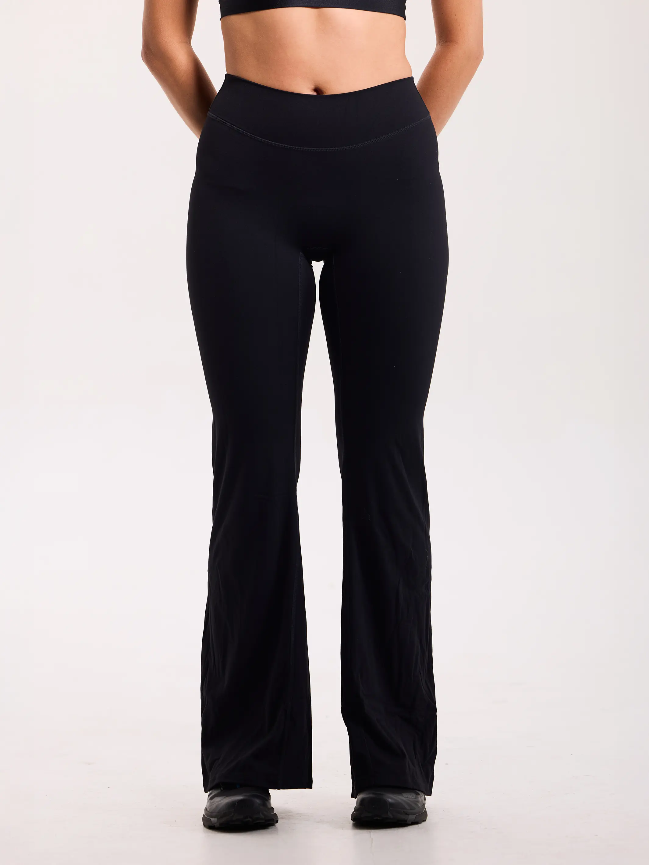 AirForm Flare Leggings