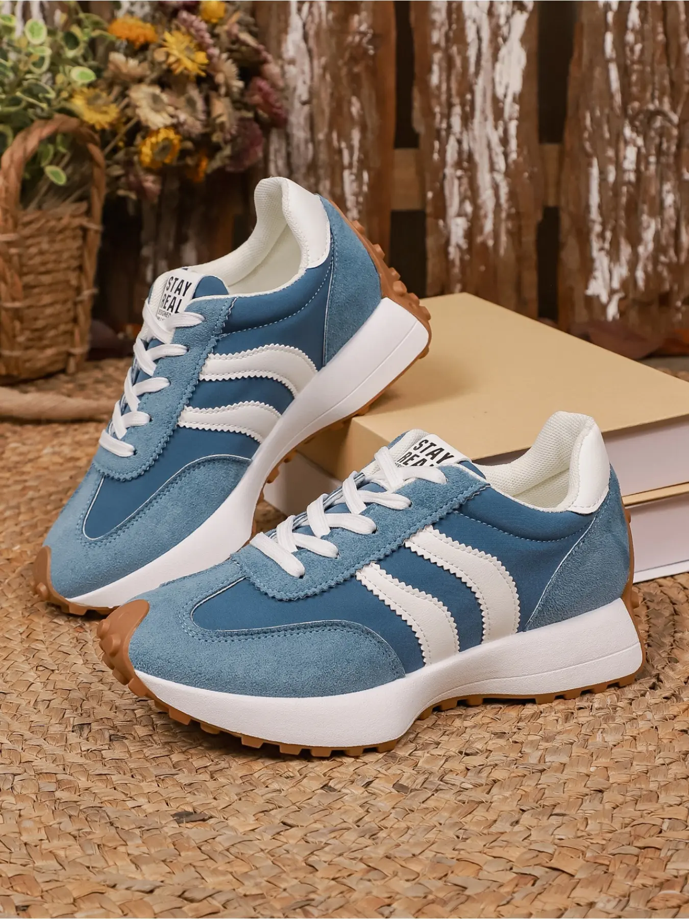 Women Height Increasing Thick Sole Non Slip Comfortable Breathable Fashionable Fitness Running Shoes for Outdoor Sports