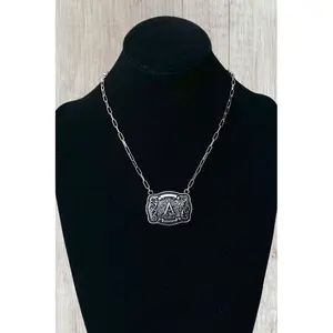 WESTERN THEME METAL BUCKLE INITIAL PENDANT NECKLAC