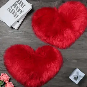 2-Piece Nordic Love Heart Faux Wool Rug Set, Soft Skin-Friendly Carpet for Bedroom Living Room Sofa Entryway, Fall Winter Warm, Furry Soft Rugs