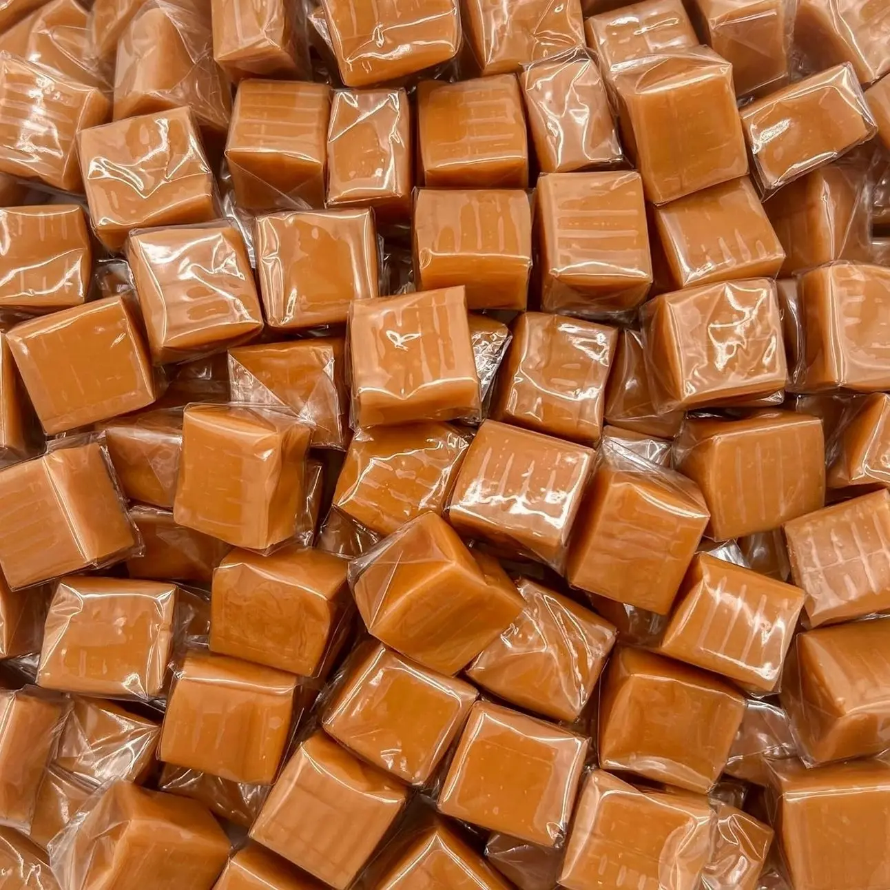 Caramel Cubes Candy | 2-Pound Bag | Individually Wrapped | Vanilla Caramel Squares | Old Fashioned Candy