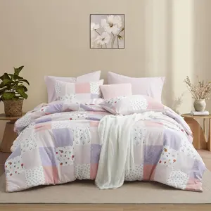 Queen Comforter Set, 7 Pieces Misty Pink Floral Seersucker Bed Comforter, Patchwork Reversible Bed in a Bag with Comforter, Sheets, Pillowcases & Shams (Mi
