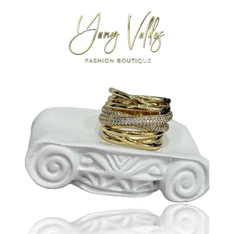 Braided gold ring for women, elegant everyday style