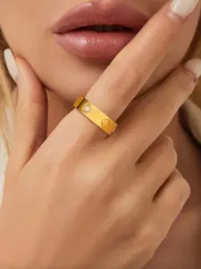 Stainless Steel Four Leaf Ring, Engraved Ring, Minimalist Unisex Wedding Anniversary Jewelry, Durable Casual Attire, Year-Round Style, Stackable Rings