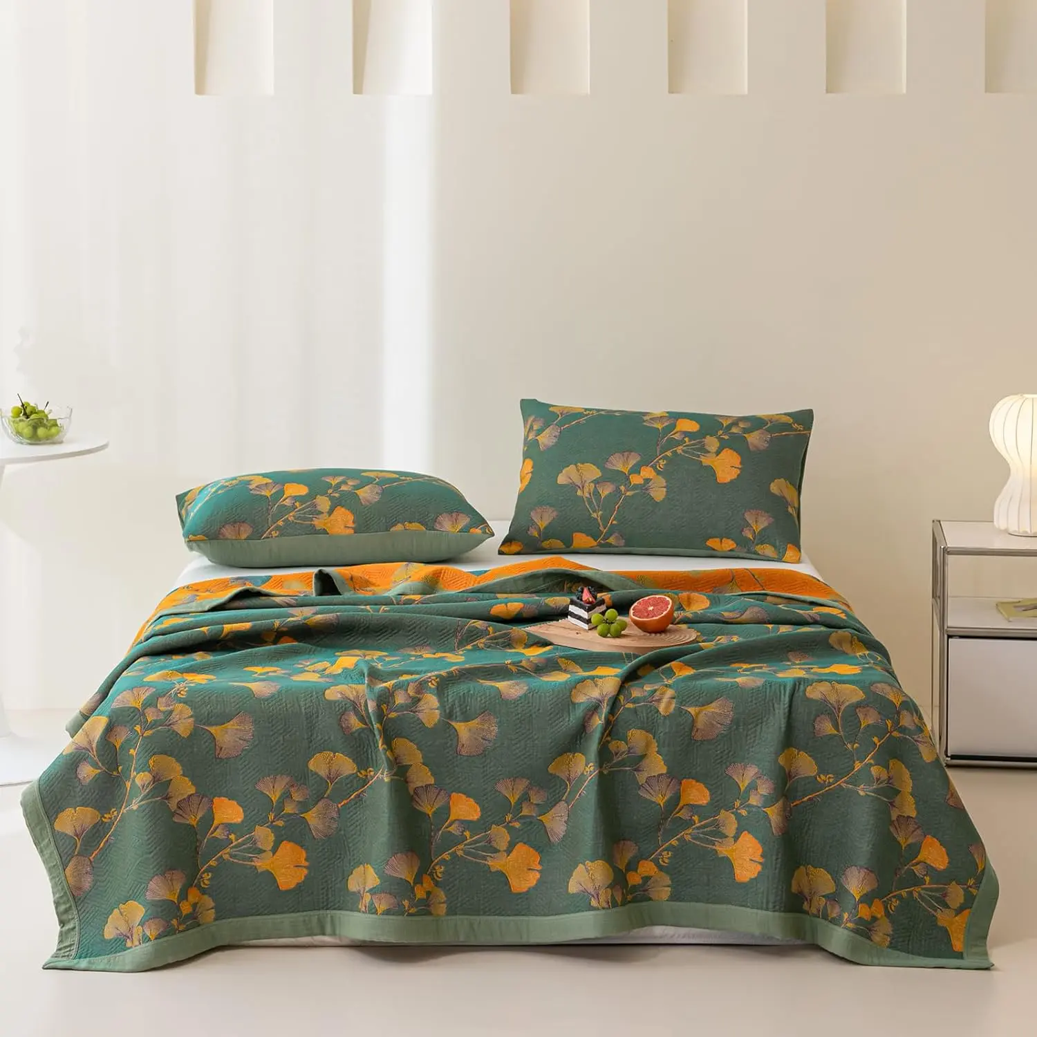 100% Cotton Jacquard Reversible Quilt - Green Leaf Floral Ginkgo Print, 3-Layer Soft Muslin, Breathable Lightweight Bedspread Coverlet, Full/Queen (78"x94") - No Pillow Sham