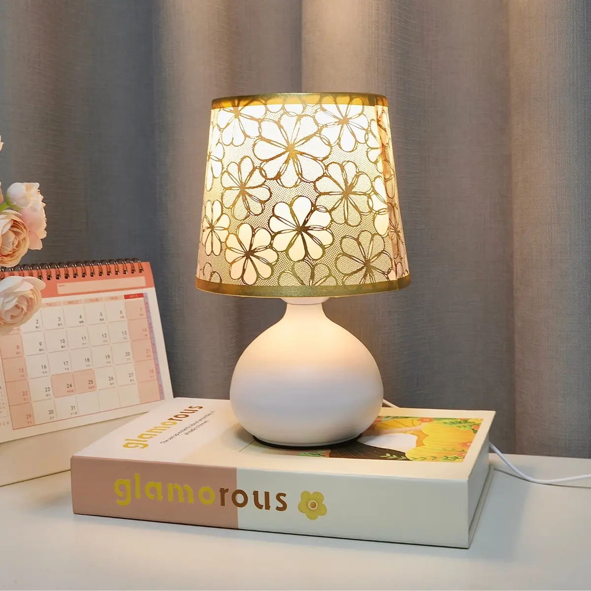 Floral Pattern Fabric Table Lamp, USB Powered Creative Desk Lamp, Decorative Night Light for Bedroom, Living Room, Home Decor, Home Decoration Lamp, Nightlight For Bedroom, Led Table Lamp, Flower Design Lamp, Aesthetic Table Lamp, Decorative Lights