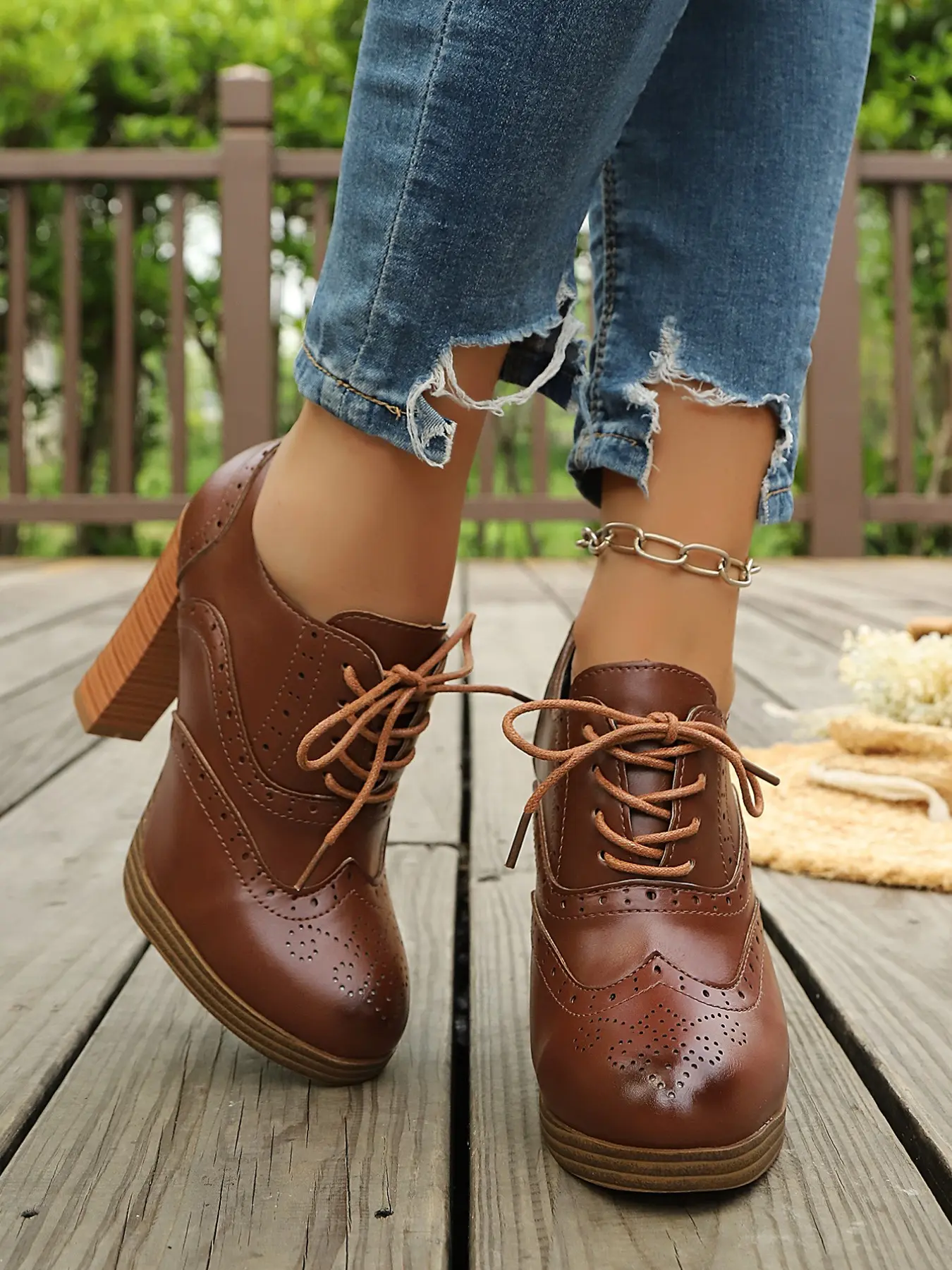 Vintage Patchwork Brogue Embossed Leather Shoes, Women's Closed Toe, Thick Sole, High Heel, Oxford Shoes, Business Office Shoes, Office & Formal Wear, All Seasons
