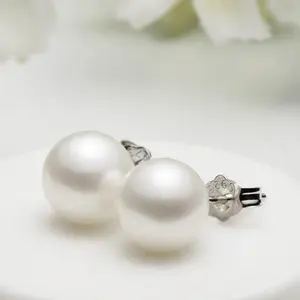 Lustrous Large White Pearl Stud Earrings - Gold/Silver Classic Light Luxury Daily Versatile Jewelry