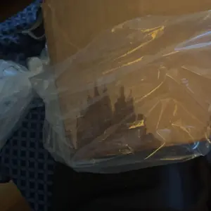 review image 0