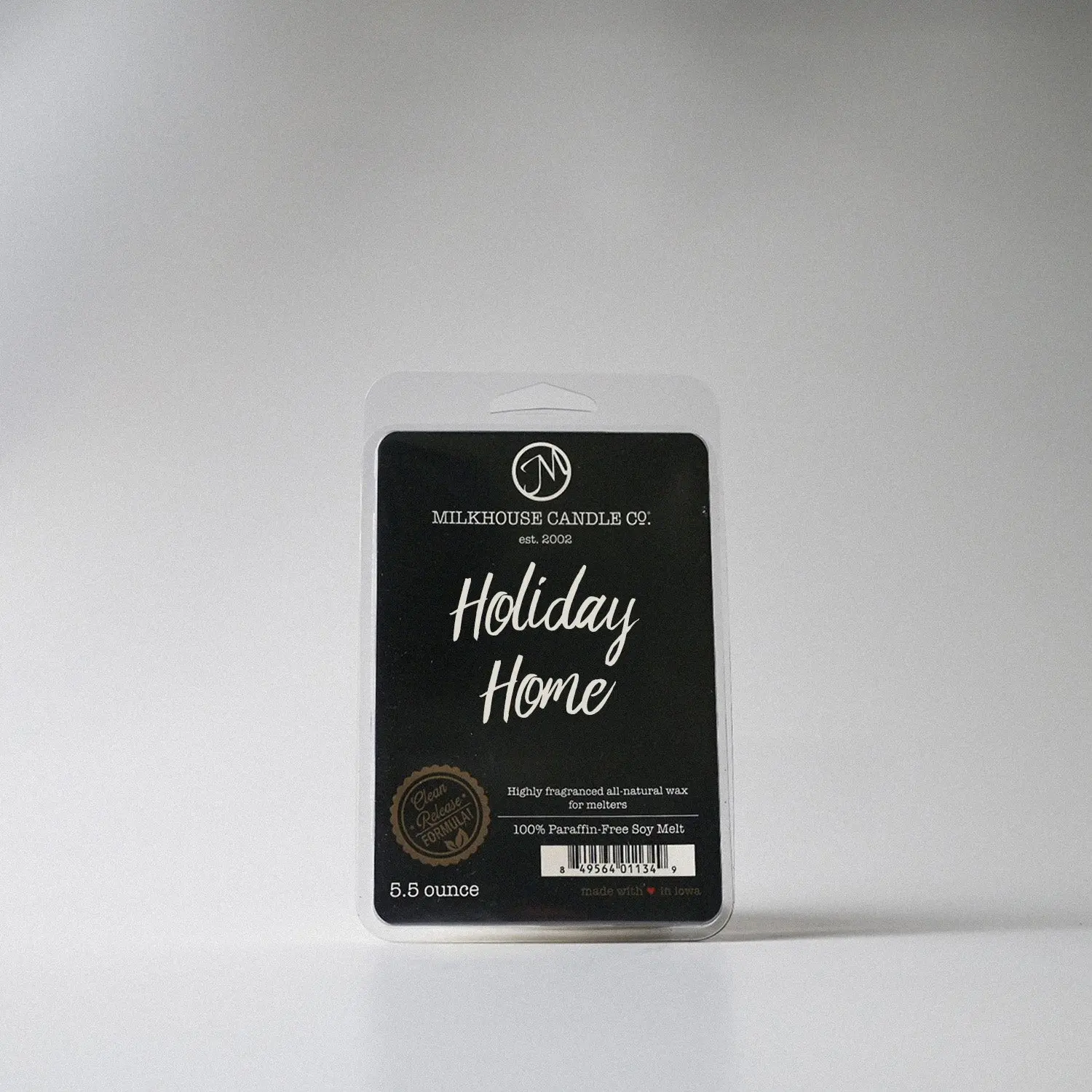 Milkhouse Candle, Holiday Home Wax Melt, Festive Pine, Cinnamon & Sweet Bakery Soy Wax Cubes, Paraffin-Free, Cozy Holiday Fragrance