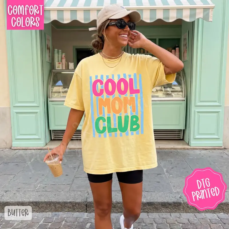 Comfort Colors Cool Mom Club Shirt, Cute Mama Tee, Trendy Mom Graphic, Gift for Her, Unisex T-Shirt