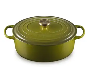 Le Creuset Signature Series 6.75-Qt Oval Dutc h