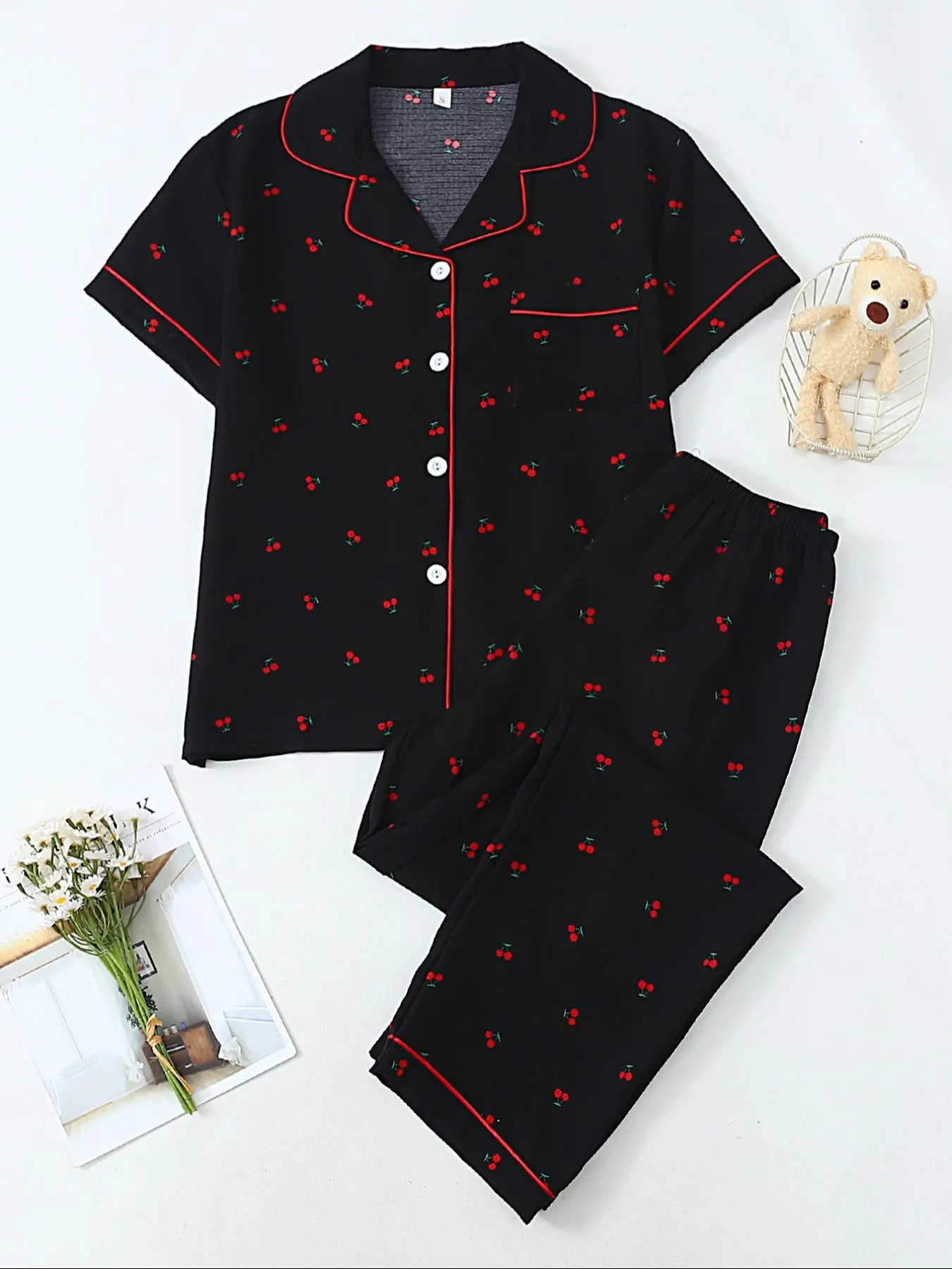 Women's Cherry Print Crop Shirt & Pants Pyjama, Casual Comfy Short Sleeve Collared Top & Trousers PJ Set, Sleepwear for All Seasons, Loungewear, Pajama Clothes, Pajama Set