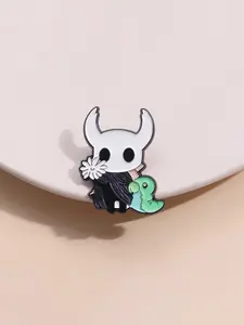 Hollow Knight Jotun Badge, Flower Brooch Pin, Classic Video Game Character Design, Adventure Themed Accessory, Backpack Decoration Gift for Indie Gamers, Fashion Accessory