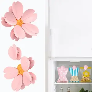 Cute Sakura Pattern Refrigerator Magnet Sealing Clips, Food Seal Kitchen Decor Gift, Magnetic Fridge Magnets for Home Use, Flower Magnets