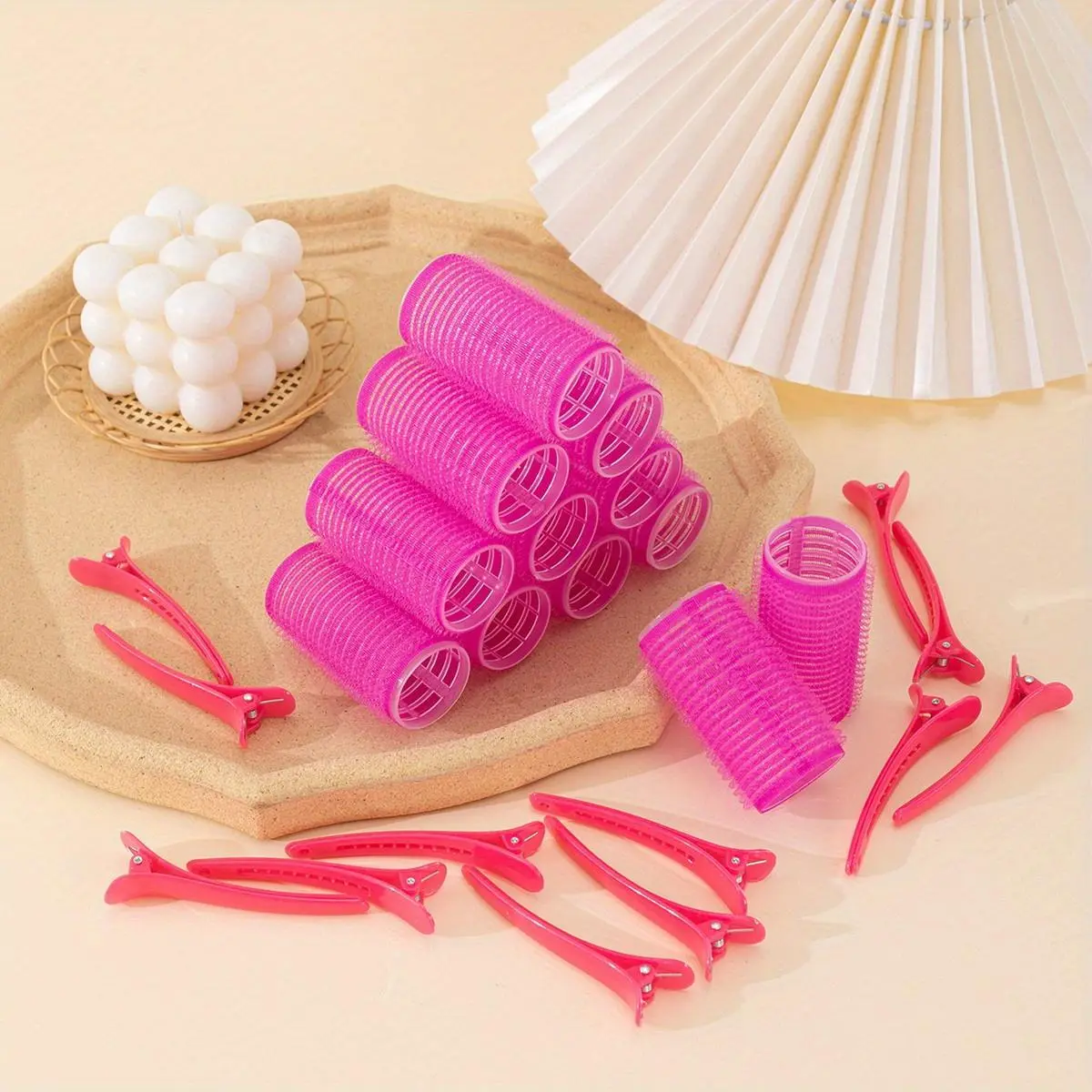 Self-adhesive hair curlers and clips set, consisting of 12 self-gripping curlers and 12 crocodile skin curling clips. Suitable for hair styling tools in beauty salons, Heatless Styling, Curly Hair Kit