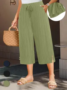 Plus Size Solid Color Capri Pants, Casual Comfy Wide Leg Pants for Summer, Women's Chic Bottoms for Daily Wear, Fitted Pants