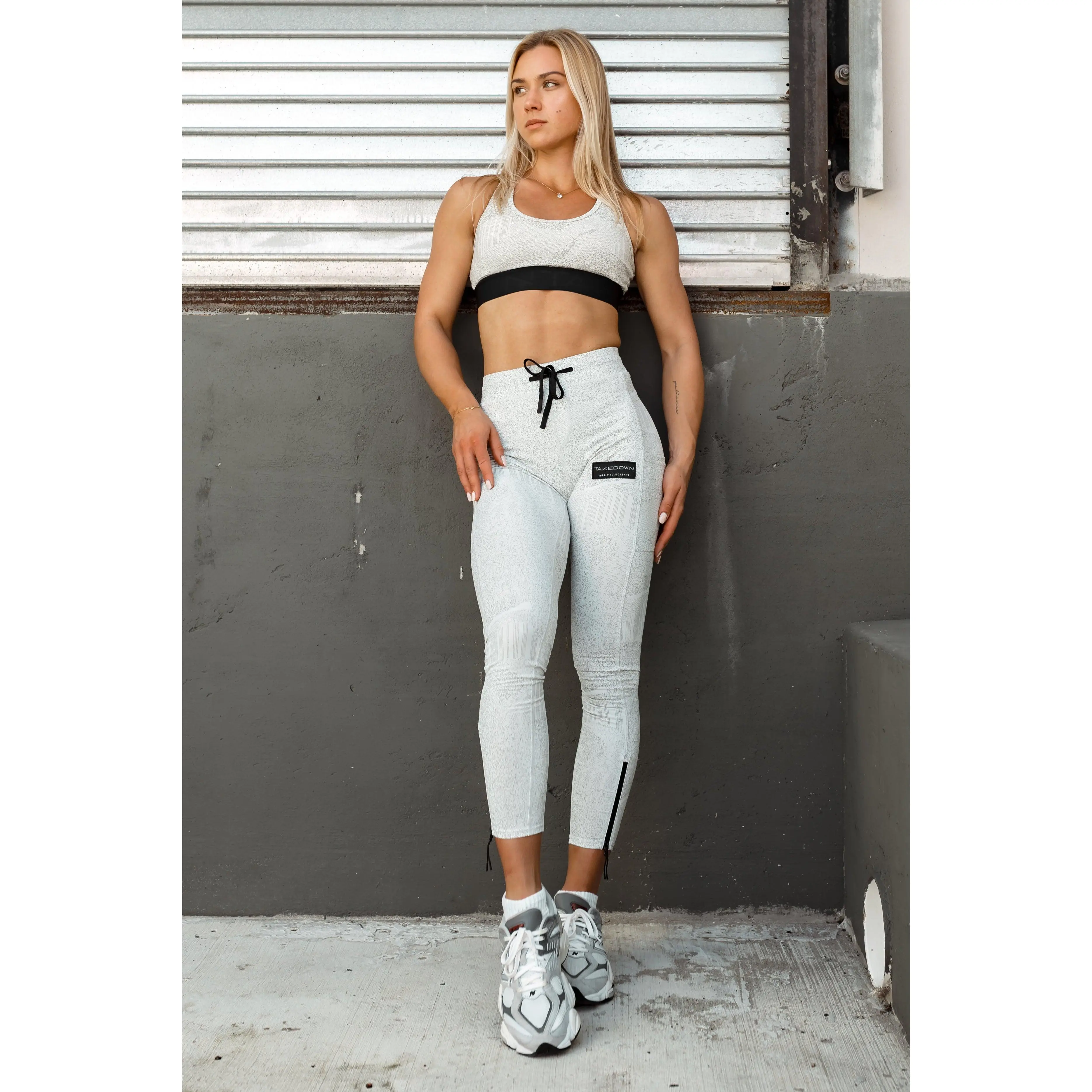Intensity Jogger Legging - White Night Vision