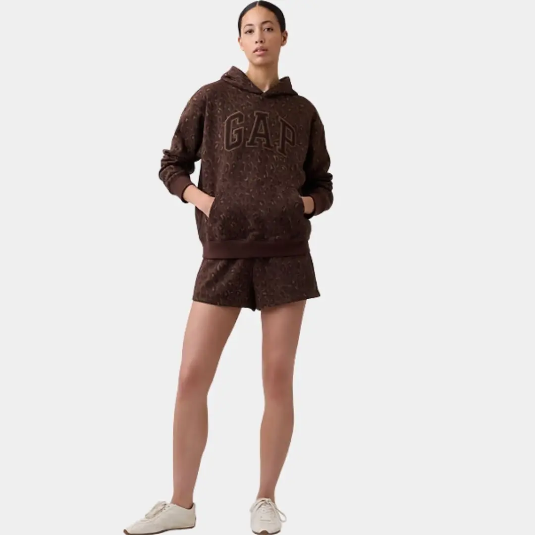 Women's Gap Logo Fleece Shorts, Soft Comfy Fit Bottom for Casual Wear